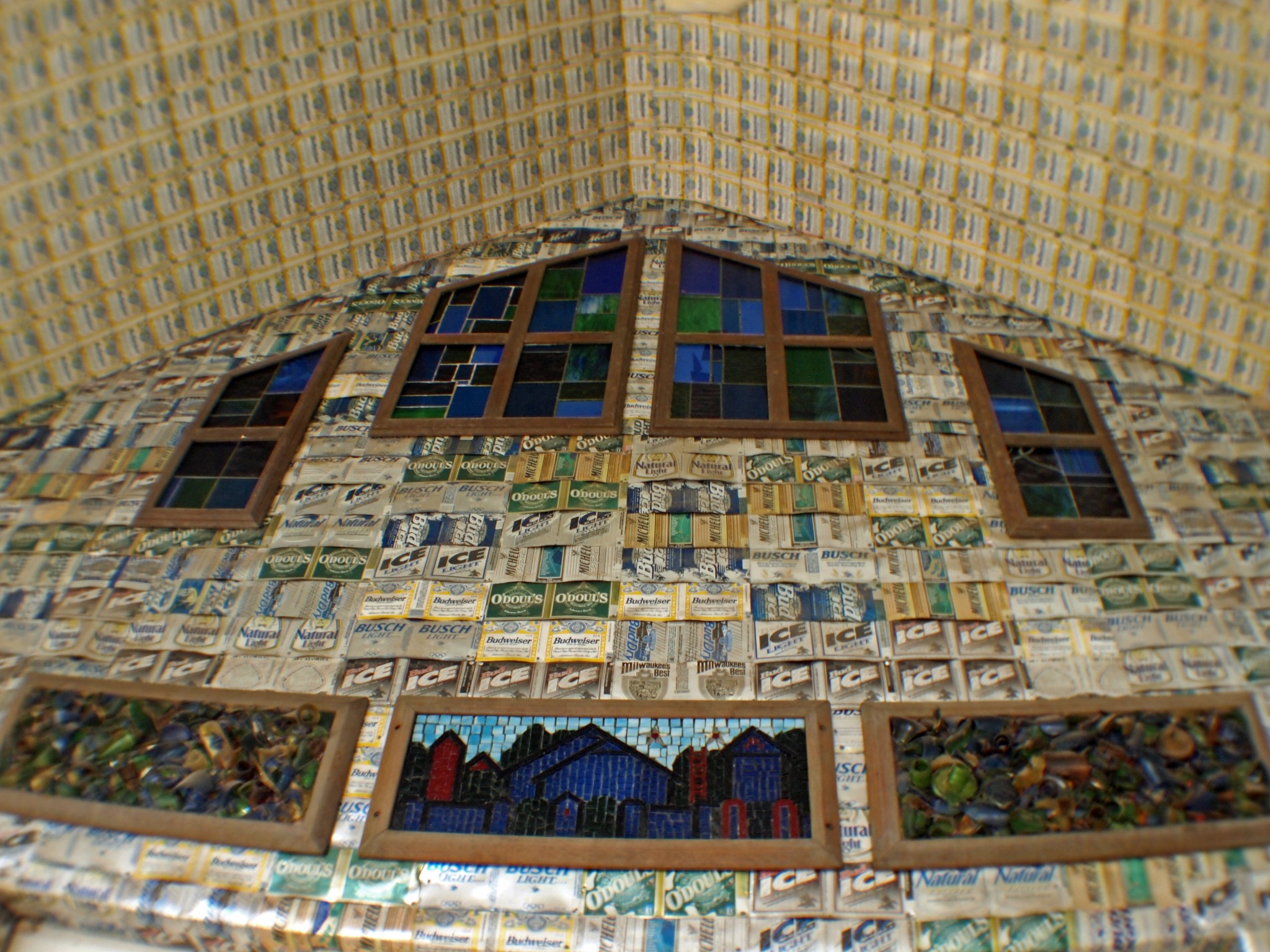 50,000 Recycled Beers Create Houston 'Beer Can House' Green Philly Blog